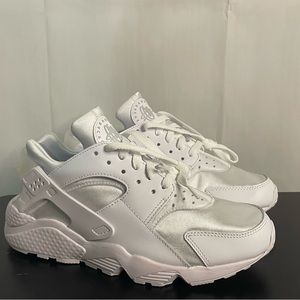 Nike Air Huarache white platinum